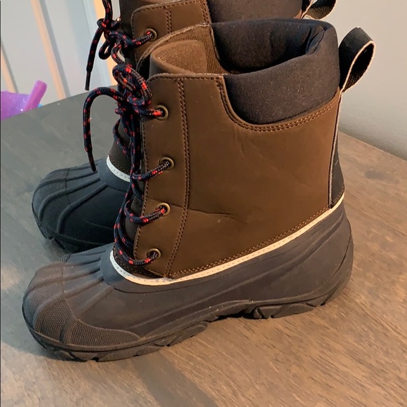 Crazy 8 Winter Boots - Picture 4 of 9